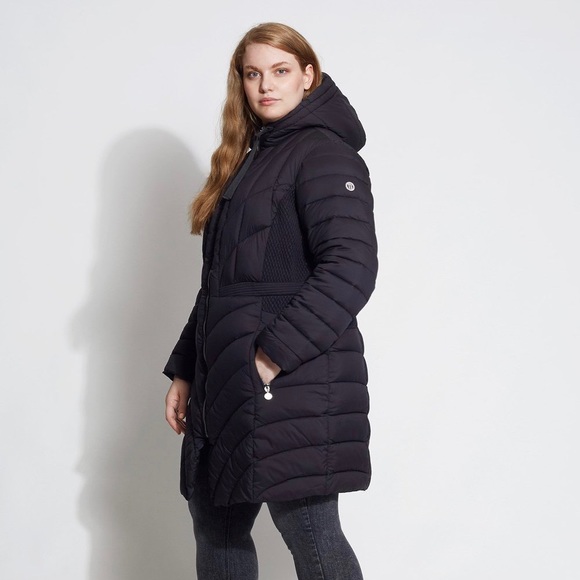 NWT Bernardo Ecoplume soft touch packable coat - Picture 2 of 4